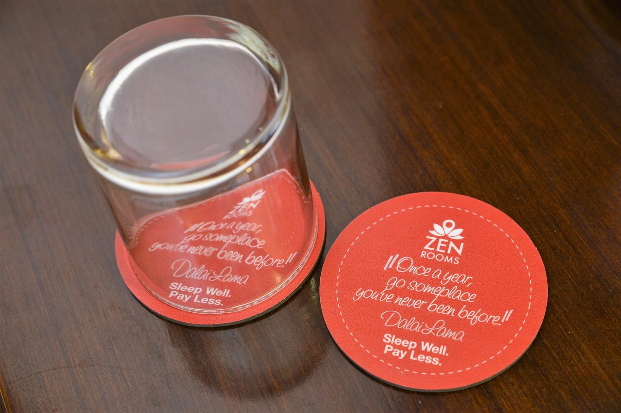 Zen Rooms Kuta Tuban Suites Kültér fotó